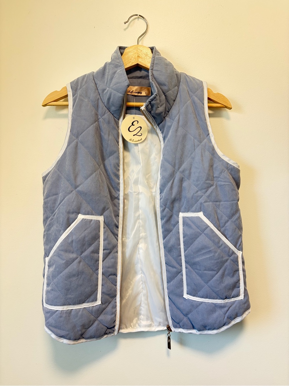 Quilted Sleeveless Puffer Vest in Slate Blue